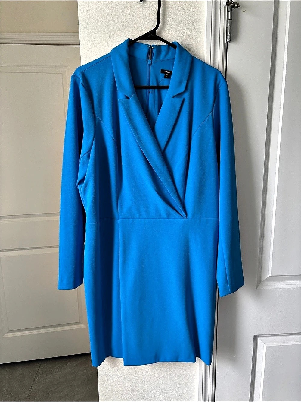 Express Long Sleeve Tuxedo Blazer Dress Blue